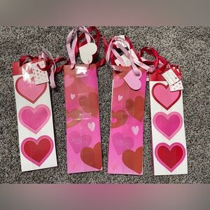 Heart Design Wine Gift Bags - Pink and Red